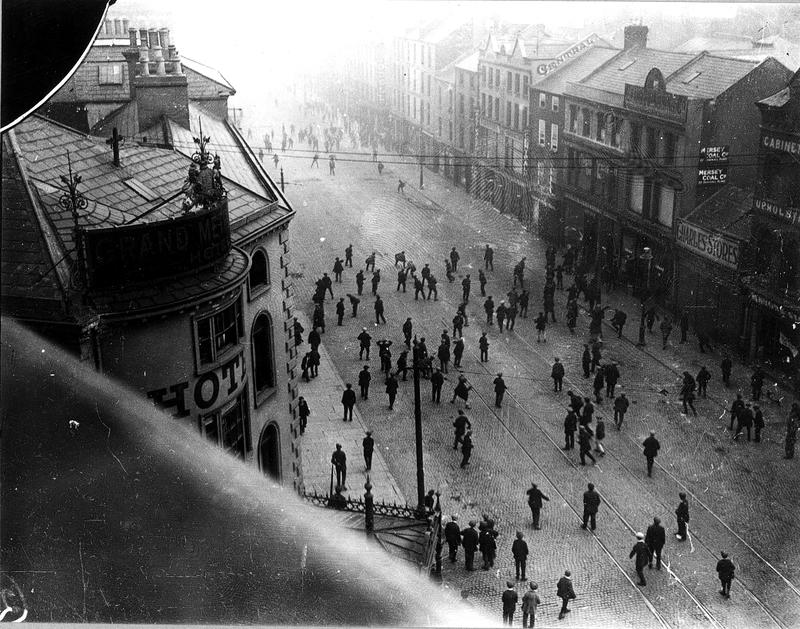 100 años de los pogromos de Belfast: una advertencia de la historia