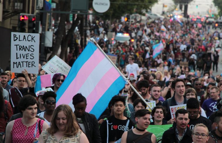 La izquierda y la transfobia: ciencia y marxismo falso