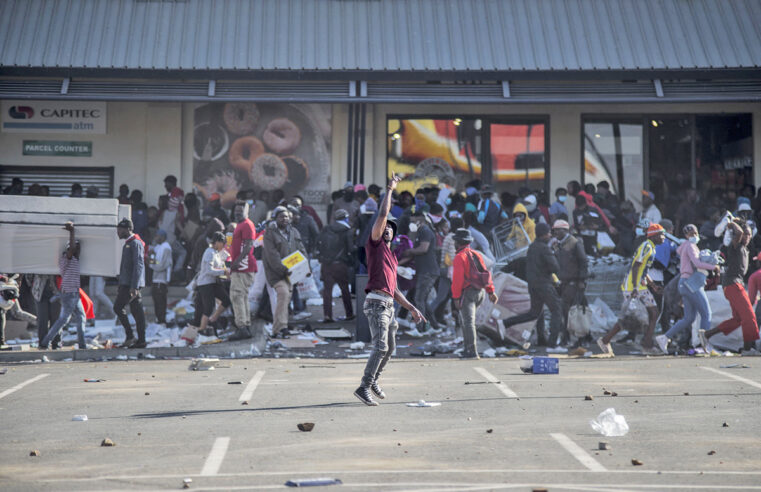 Sudáfrica: Disturbios por comida ¡Construir la lucha de la clase trabajadora organizada contra la criminal clase capitalista!