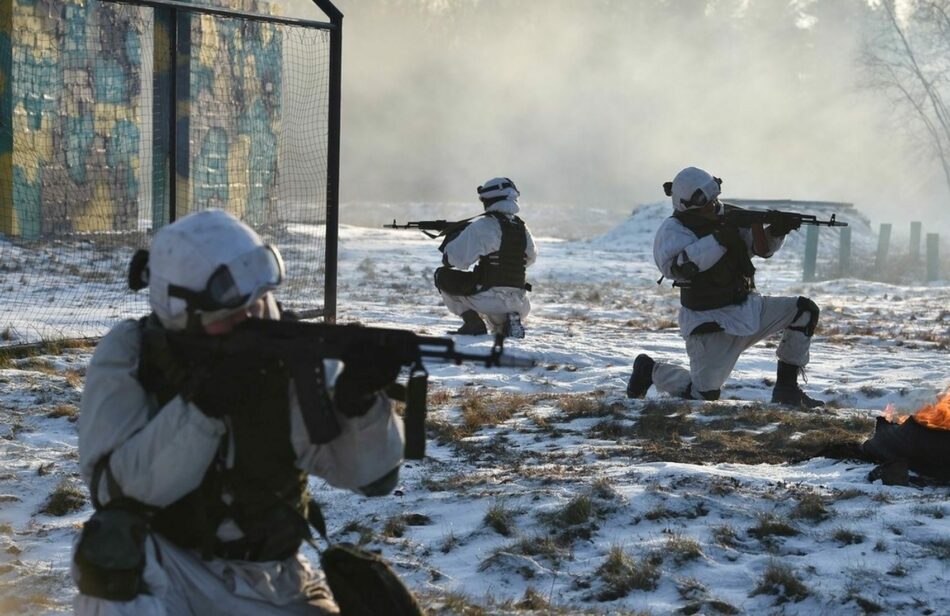 Nueva Guerra Fría: Los belicistas crean una situación peligrosa en Ucrania