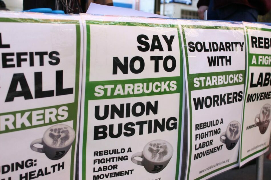 ¿Cómo contrarrestar las mentiras anti-sindicales de Starbucks?