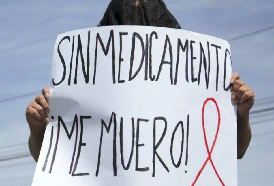 El negocio de la salud y el desabasto de medicamentos en México
