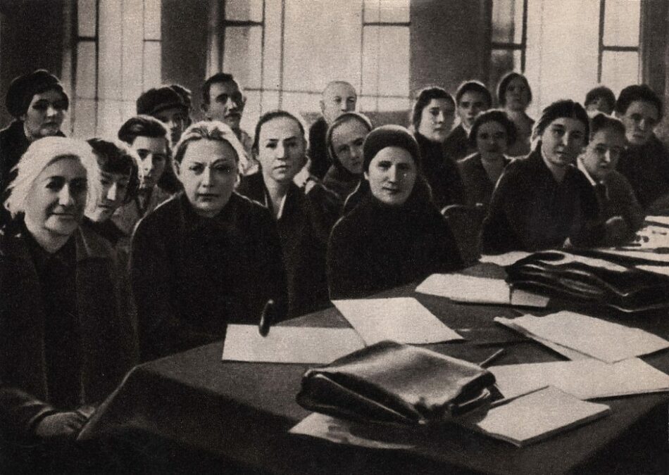 El feminismo socialista revolucionario ruso del Zhenotdel: lecciones para luchar contra la opresión en la actualidad