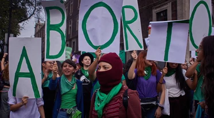 Despenalización del aborto en Zacatecas: un triunfo más para las feministas en México.